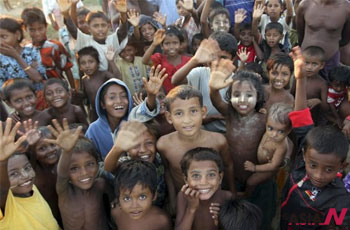 Muslims, Displaced By Recent Muslim-Buddhist Violent Clash In Myanmar, Live In Refugee Camp