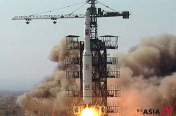 North Korea defies warnings, launches long-range rocket