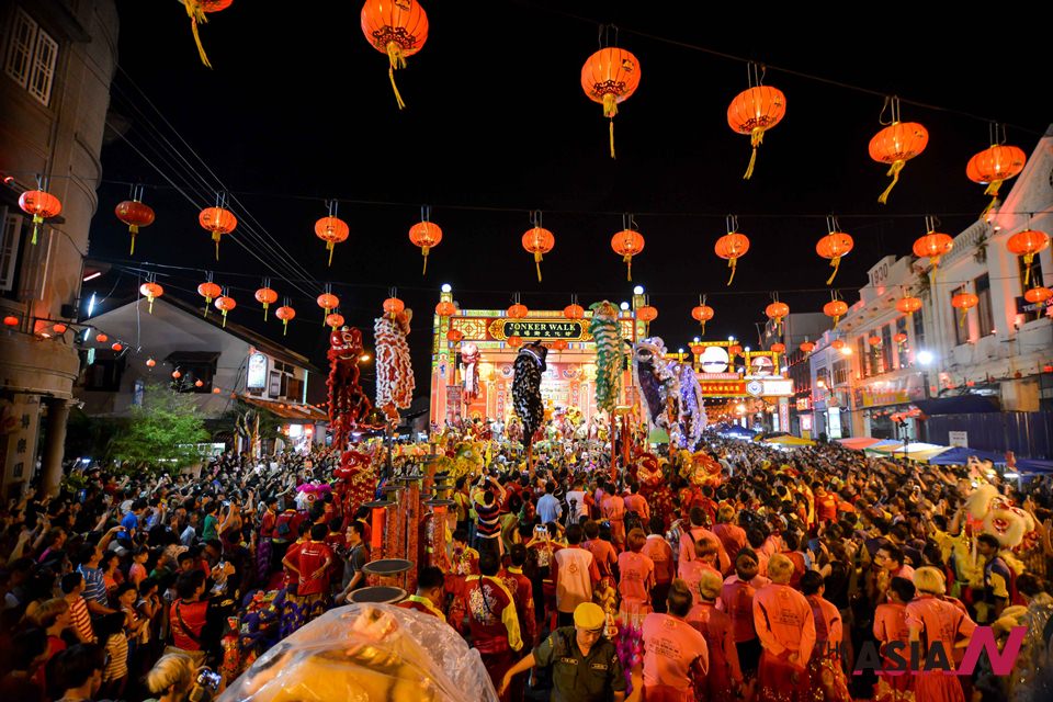 lantern festival traditions