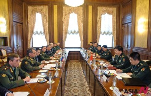 RUSSIA-MOSCOW-CHANG WANQUAN-SERGEI SHOIGU-MEETING