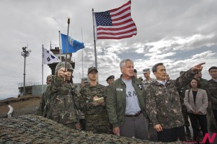 Chuck Hagel, Kim Kwan-jin