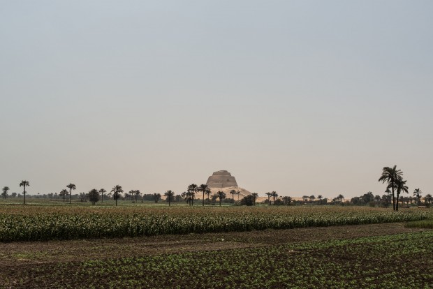  the outlook of Meidum Pyramid in Beni Suef Governorate, about 100 kilometers south to Cairo, Egypt. (Xinhua/Pan Chaoyue) 