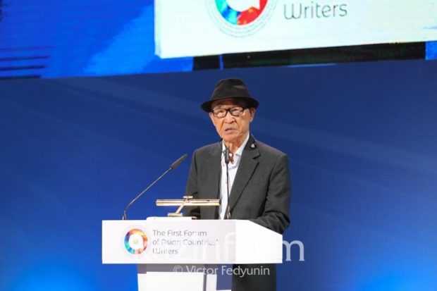 South Korean poet Ko Un (Kazinform)